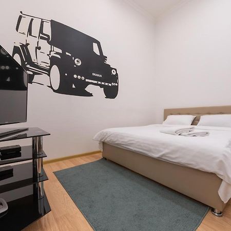 Kievaccommodation In The Center 24H Self Check-In Esterno foto
