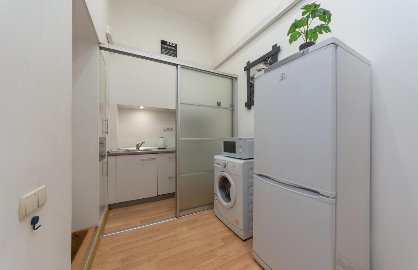 Kievaccommodation In The Center 24H Self Check-In Esterno foto